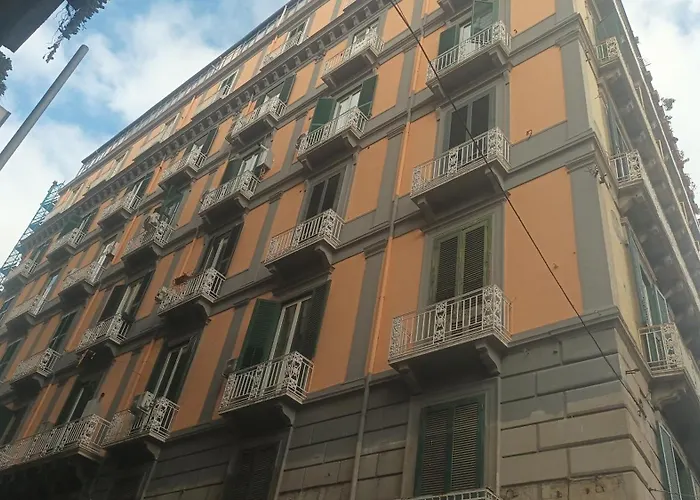 Dante Maison De Prestige Napoli